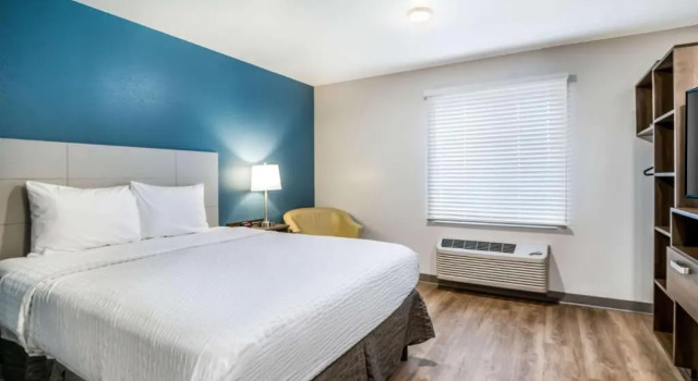 Четырёхместный номер Standard WoodSpring Suites Elgin - Chicago