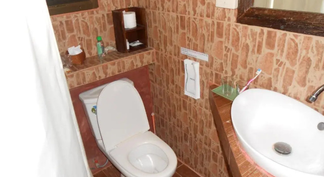 Полулюкс Pissamorn House
