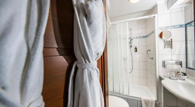 Люкс Bakony Resort - a Felnőttbarát Hotel - Szarvaskút Vendégpark
