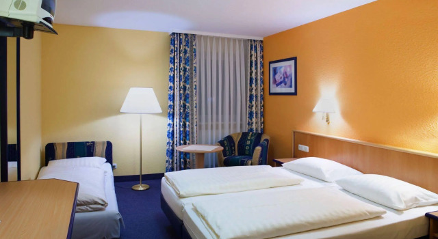 VCH - Hotel Strohofer, Reservar Hotel Hotéis e alojamentos em Geiselwind, perto de Freizeit-Land Geiselwind, Hotel