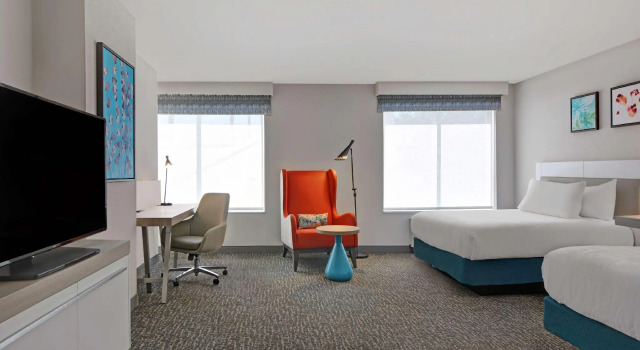 Четырёхместный номер Standard Hilton Garden Inn Jacksonville JTB/Deerwood Park