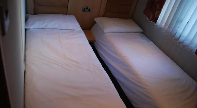 33 Solent Village, Boek Hotel Hotels in Merseyside met zwembad, Zwembad