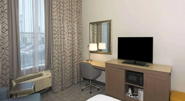 Одноместная студия Hampton Inn and Suites Minneapolis University Area, MN