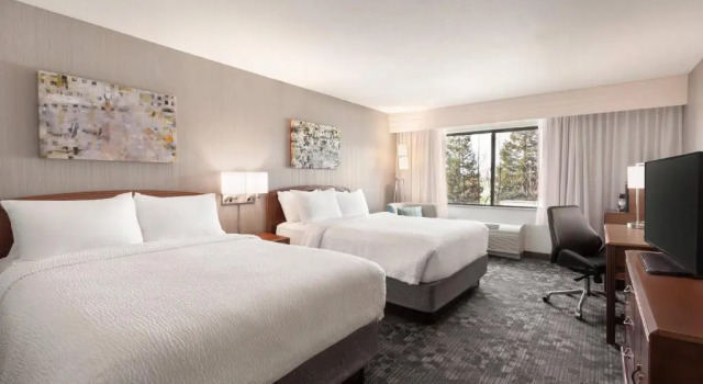 Четырёхместный номер Standard Courtyard by Marriott San Jose South/Morgan Hill