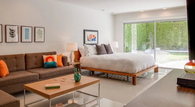Lemon Wedge Holiday home 3, Забронировать Отель Палм-Спрингс Coachella Valley, рядом с Camelot Park Family Center