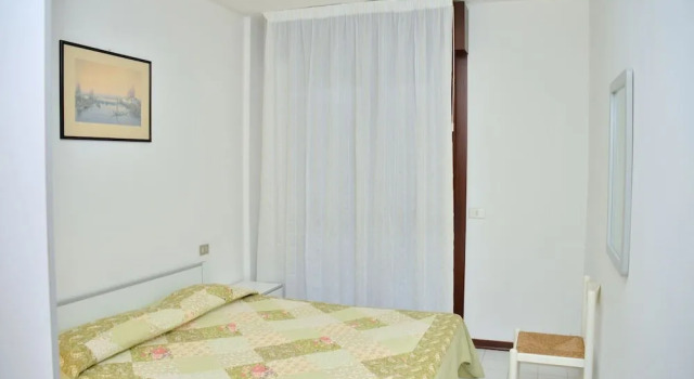 Luminous Flat With Private Garden Near the Beach
