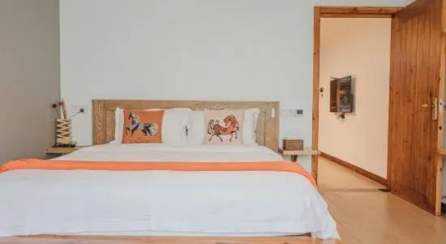 Кровать в общем номере Bushe Banjuan Hostel