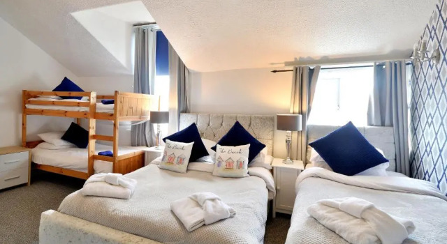 Семейный номер Standard Rooms at 153 ROOM ONLY