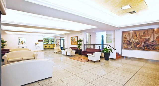 Mediterraneo Hotel & Residence