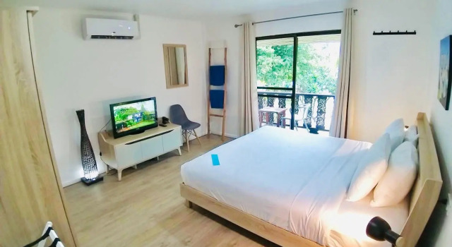 Полулюкс c 1 комнатой Dolphin Bay Beach Resort