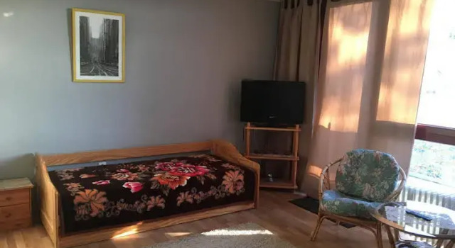 Apartment Hannover Messe, Забронировать Апартаменты/квартира Латцен Ганновер, рядом с Торговый центр "Лайне Центер Латцен"