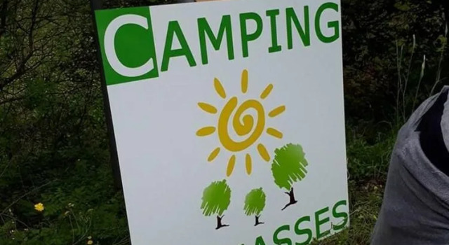 Camping les Tomasses, Prenota Campeggio Campeggi e glamping a Alte Alpi, Campeggio