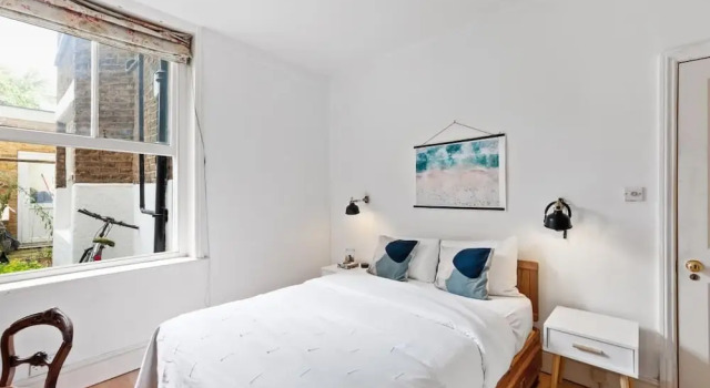 Lovely 2 Bed Apt W/patio nr Shepherd's Bush