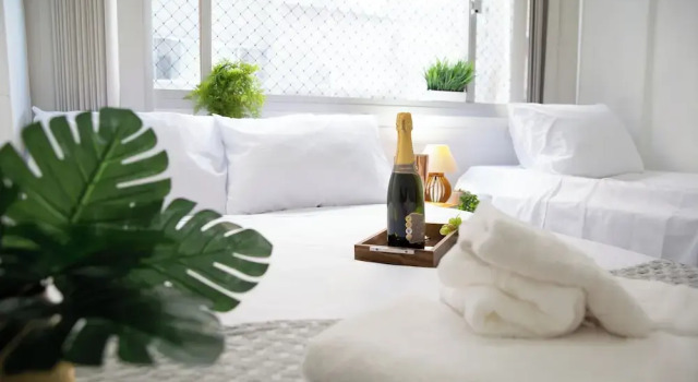 20 m from the beach in the center of Guarapari - Brazilian Corner