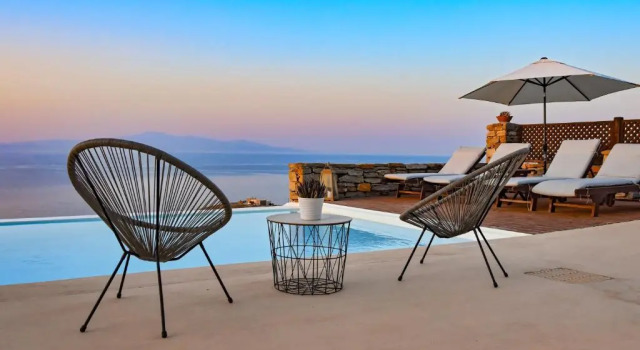 Villa Aqua Marina, Rezerwuj Willa Hotele w Kea z basenem, Basen