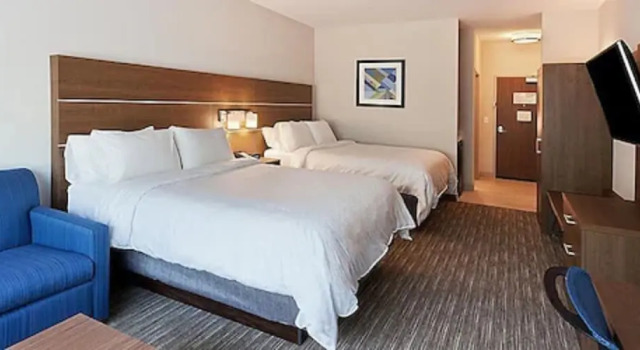 Люкс Holiday Inn Express and Suites Griffin by IHG