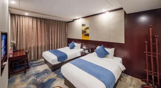 Люкс Hanshui Shanju Hotel (Danjiangkou Junzhou  Old  Street)