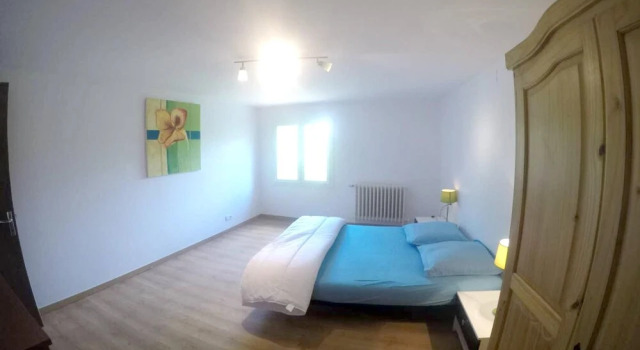 House With 2 Bedrooms in Octon , With Shared Pool, Réserver Maison de vacances Octon Hérault