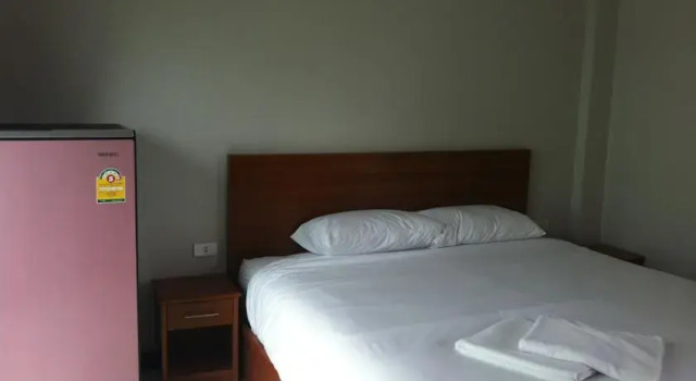 At Twenty Two House, Забронировать Отель Катху остров Пхукет