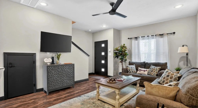 2br Condo In College Station