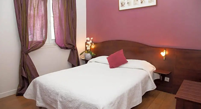 Двухместный номер Standard с видом на город Hôtel de France Vire