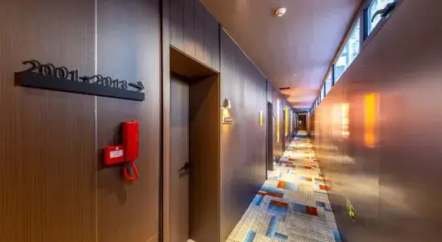 Tule City Youth Hotel (Lanzhou Wanda Plaza RT-Mart), Book Hotel Lanzhou Gansu