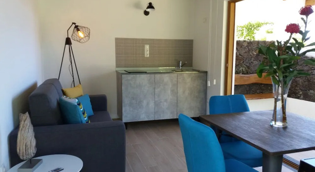 Villas Casteletes-bangalow Sea View, Prenota Casa vacanze Urzelina Sao Jorge Island