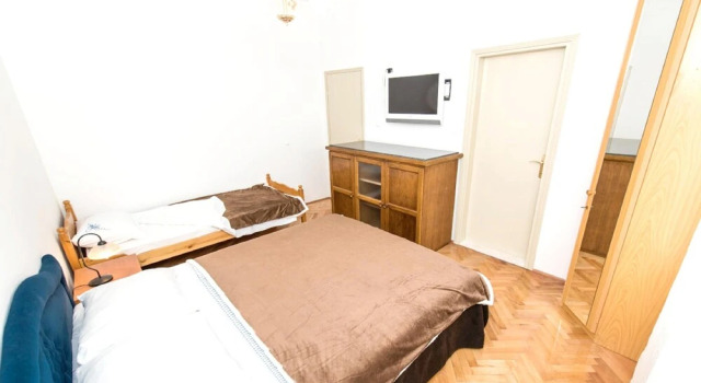 Apartment With one Bedroom in Kaštel Štafilic, With Pool Access, Enclo