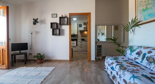 White Rose Suite Apartment, Забронировать Апартаменты/квартира Отели Залива Орозеи с парковкой, Парковка