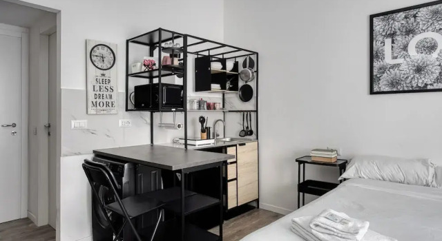 Студия Stylish Studios near Subway