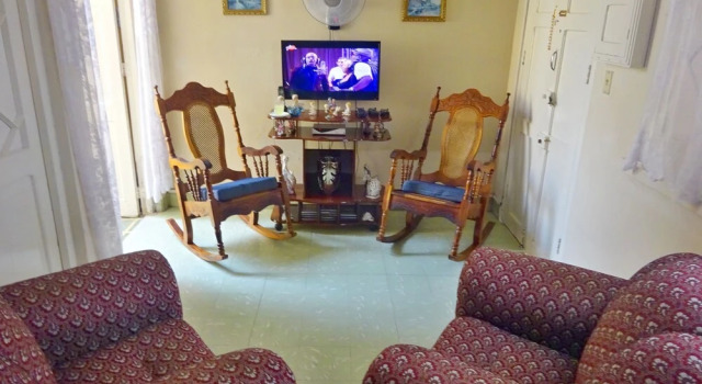 Casa Angel y Hortensia, Book Hotel Cienfuegos Cuba