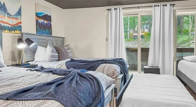 Номер Standard The Lift B107 2 Bedroom Condo