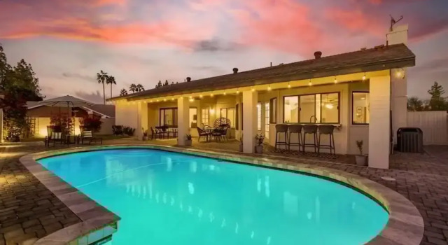 Коттедж La Vieve Family Oasis-free Htd Pool-billiards-bbq