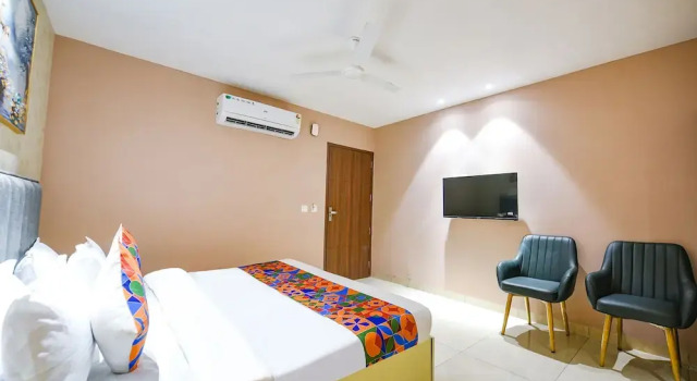 Fabhotel Supreme Suites, Rezervovat Hotel Hotely v Punjab s parkováním, Parkování