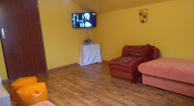 Raj Muszyna Apartamenty z widokiem na panoramę górską, Boek Appartement Hotels in Klein-Polen met parkeren, Parkeren