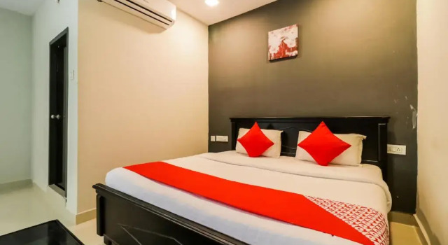 Akshaya Palace By OYO Rooms