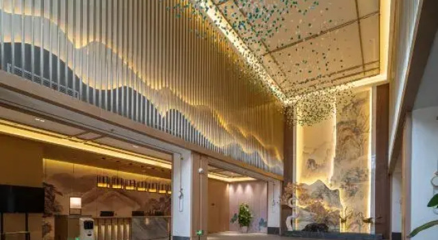 ANJI Greenland The QUBE hotel（BAMBOO EXPO PARK）, Prenota Hotel Hotel a Anji con piscina, Piscina