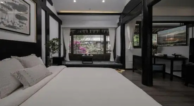 Люкс Deluxe Weepam · Dayanli Original House Designer Courtyard Homestay (Lijiang Mufu Store)