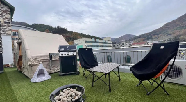 The place with a rest, Minimal Camping & BBQ, So Hotel 301, Reserva ahora Camping Camping y glamping en Jeolla del Sur, Camping