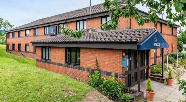 Travelodge Middlewich, 予約 ホテル Middlewich チェシャー