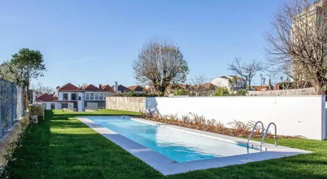 Апартаменты Liiiving in Porto - Haven Pool Apartment