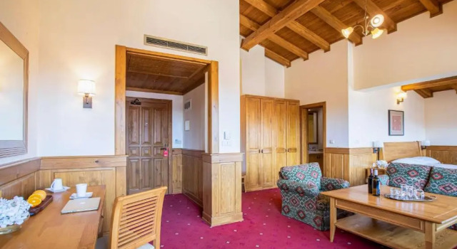 Полулюкс Pirin Golf Hotel Private Studios