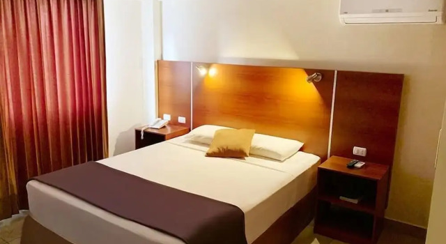 Hotel Palmira Inn, Rezervați Hotel Hoteluri în Santa Elena Province cu parcare, Parcare