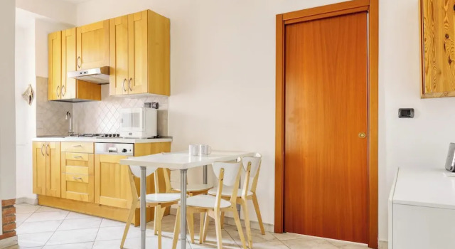 Italianway Easy - Toscana 17, Забронировать Апартаменты/квартира Милан Ломбардия, рядом с Порта Романа
