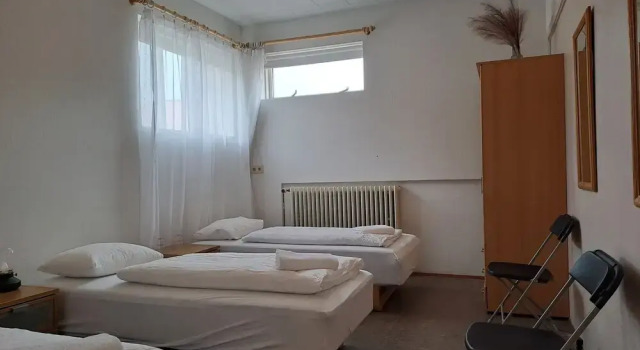 Трёхместный номер Standard Hotel Studlagil