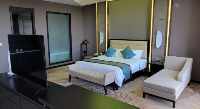 Люкс Superior Weihai Lu Yuan Jin Shang Yi International Hotel