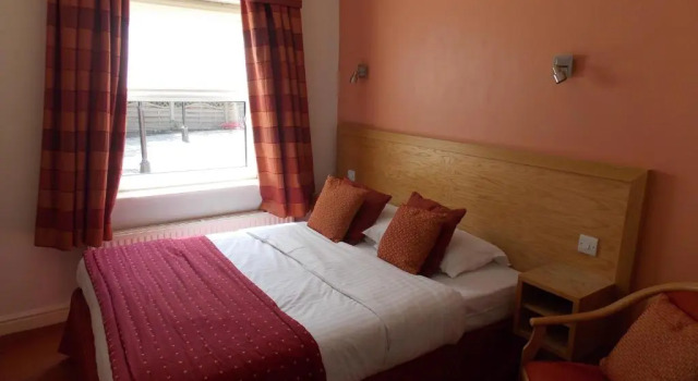 Woodlands Hotel