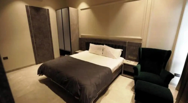 Коттедж Luxury Jumbo Paradise 1 BHK Luxury Lake View Cottage