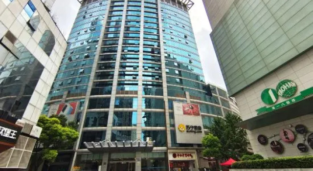 Banyueli Hotel Shanghai (Shanghai Lujiazui Oriental Pearl Mall Road Subway Station), Varaa Hotelli Pudong Shanghai