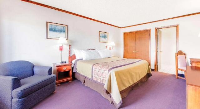 Двухместный номер Standard Days Inn by Wyndham Monett